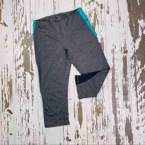 By Zella Crop Activewear Leggings